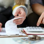 Case più care del 5,2%: il peso sui bilanci familiari