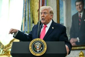 Scopri di più sull'articolo Accordo USA Iran: 60 giorni per tregua e Stretto di Hormuz